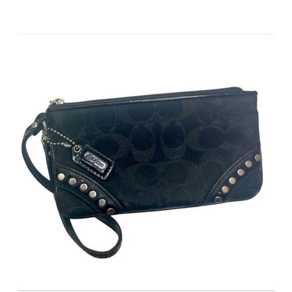 Coach Signature Wristlet - Picture 1 of 6